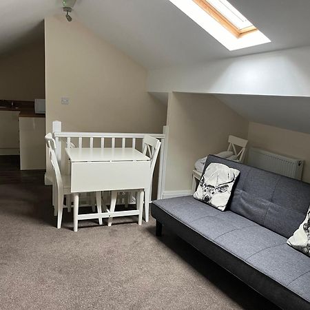 Queens Arms Country Inn กลอสซ็อป ภายนอก รูปภาพ