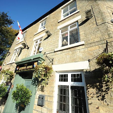 Queens Arms Country Inn กลอสซ็อป ภายนอก รูปภาพ